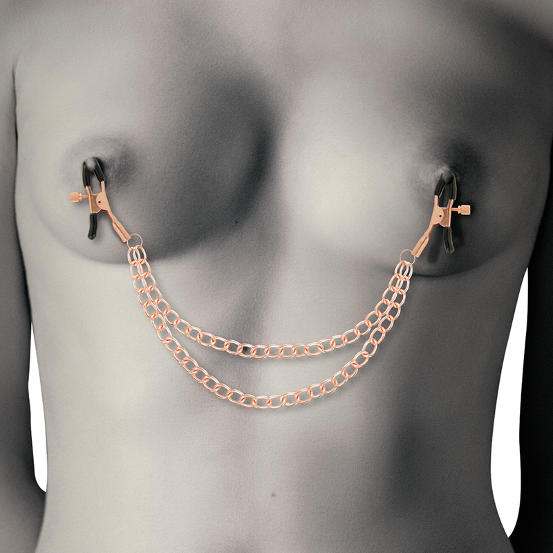 FANTASY PINZAS METALICAS PEZONES CON CADENA