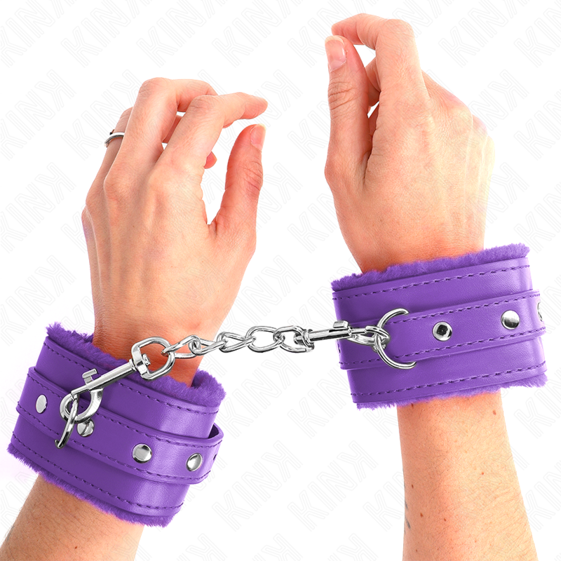 MUÑEQUERAS FORRADAS PREMIUM VIOLETA CON CORREA VIOLETA AJUSTABLE 17-29 CM X 6 CM