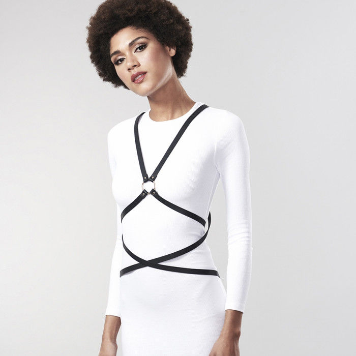 Arnés Multiposición Maze: Alto Voltaje en Tu Look